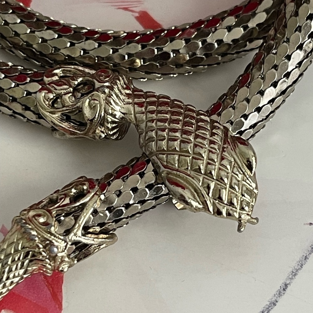 Vintage 60’s WHITING & DAVIS Gold Tone Mesh Snake Belt/ Necklace - Picture 15 of 16